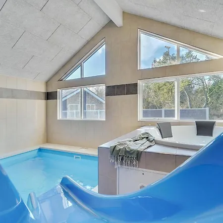 Stunning Home In Norre Nebel With Sauna Hébergement de vacances