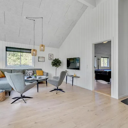 Feriehus Stunning In With Sauna
