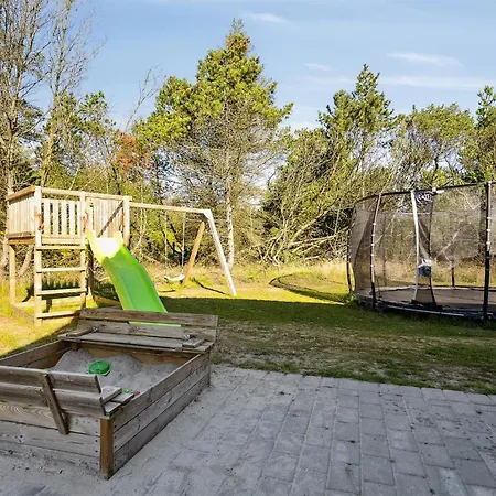 Feriehus Stunning Home In Norre Nebel With Sauna