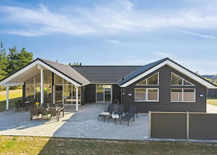 Holiday home Gorgeous In With Sauna